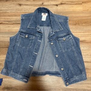 Vintage 90’s Faded Glory Denim Vest